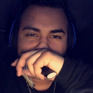 Meet your Posher, Ramiro